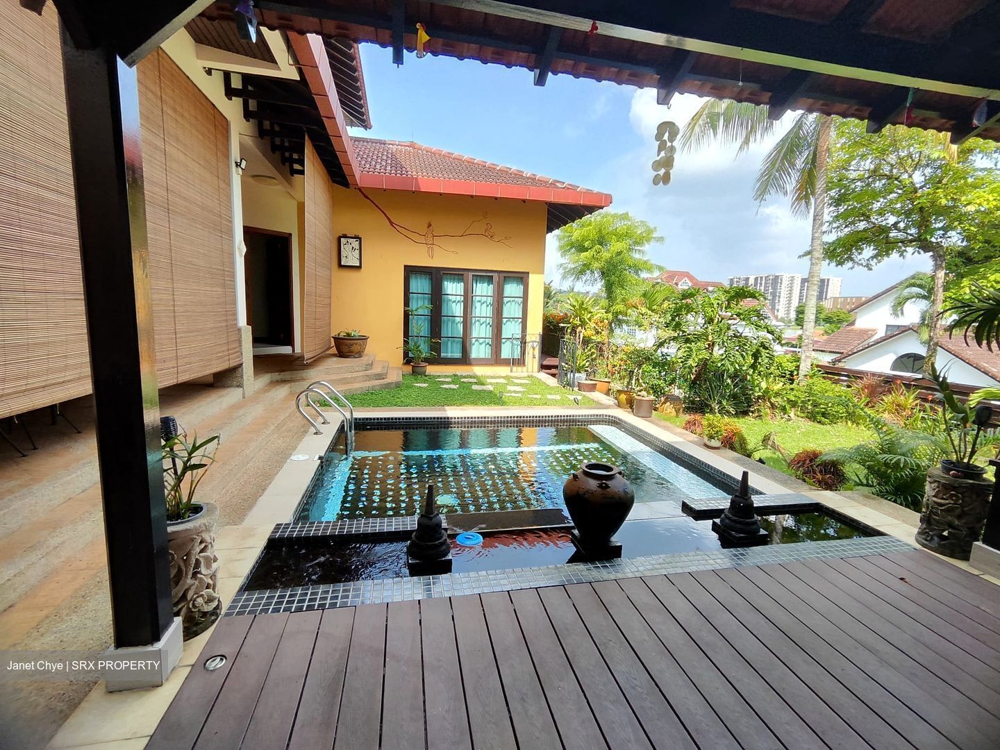 Chestnut Avenue (D23),  #591396611